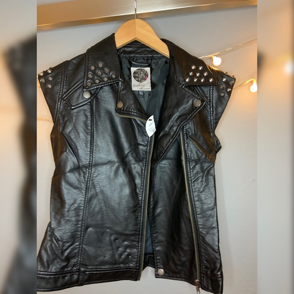 Volcom Natalie Suarez vest